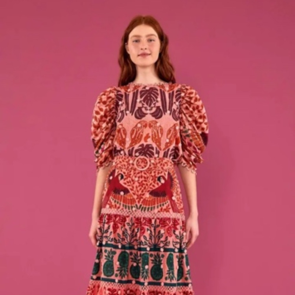 PINK AINIKA PRINT MACAWS BLOUSE